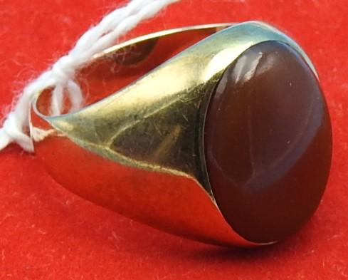 14kt Gold Man's Ring (1 of 3)