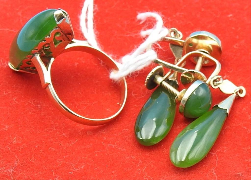 14kt Gold Ring And Earrings Set (1 of 2)