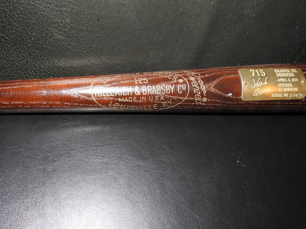 Hank Aaron Baseball bat (1 of 4)