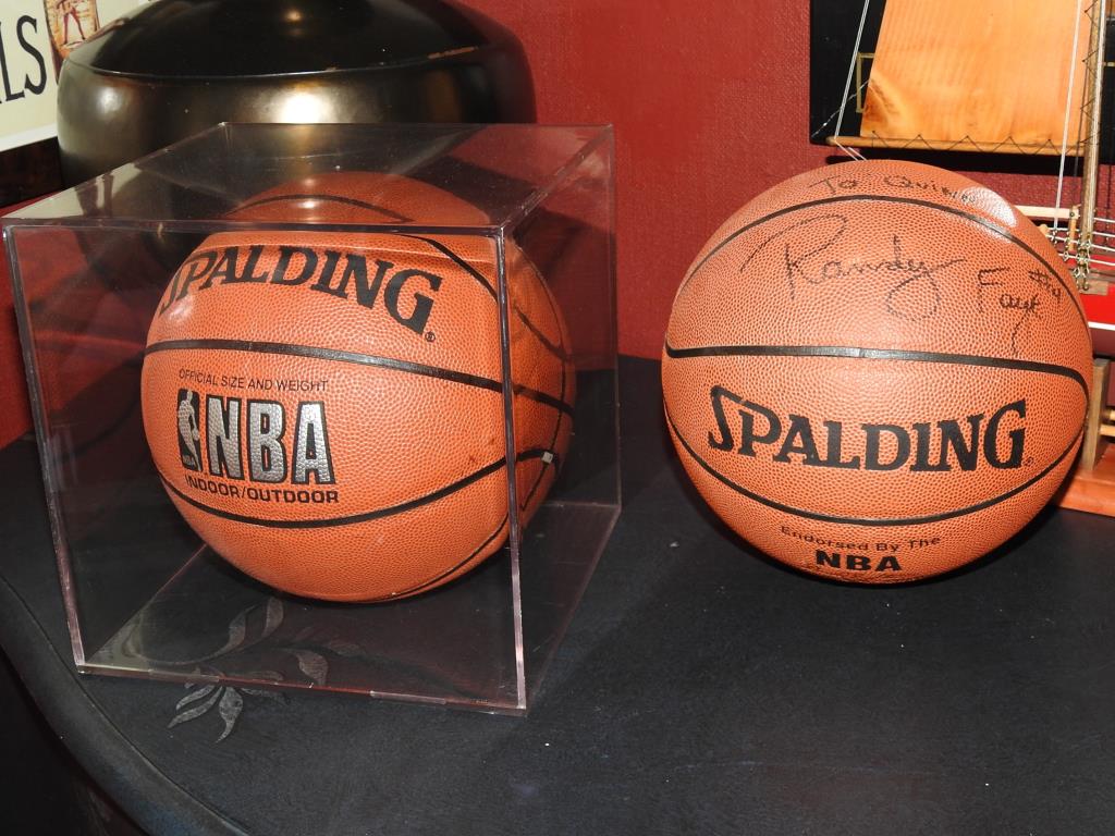 Bill Bradley And Randy Foyt Basketballs: Bill Bradley and Randy Foyt signed basketballs and NBA card.