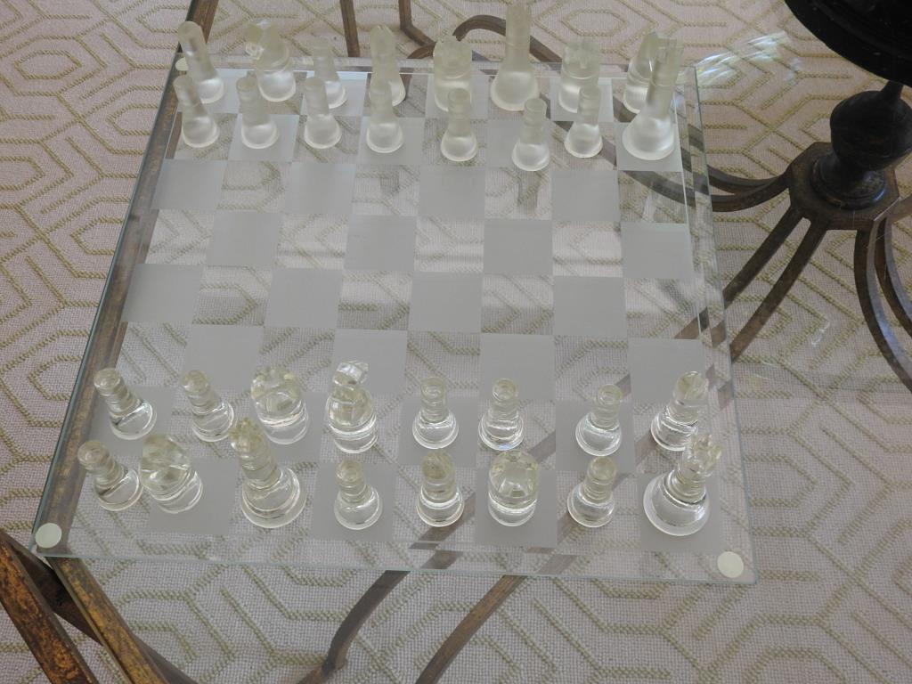 Modern Glass Chess Set (1 of 3)