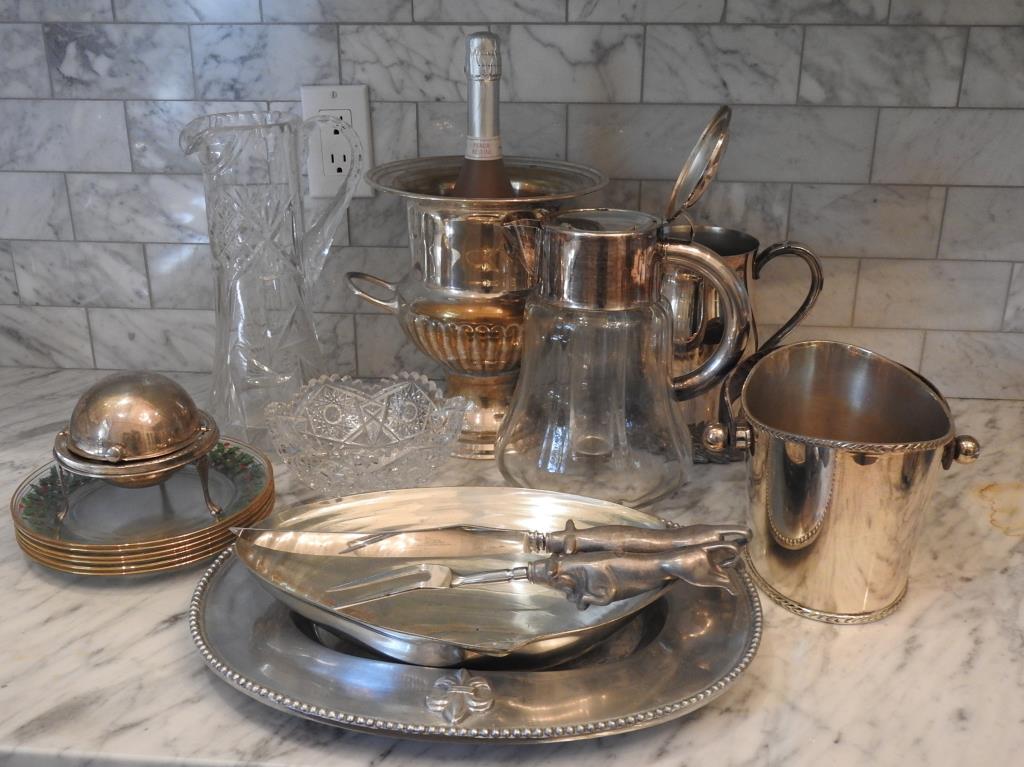 Serving Lot (1 of 5)