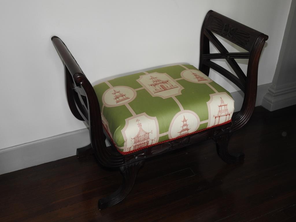 Duncan Phyfe Style Bench (1 of 4)