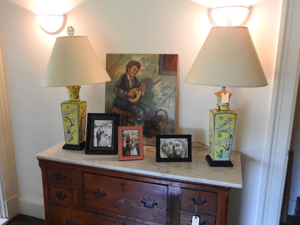 Pair Of Porcelain Chinese Export Lamps (1 of 3)