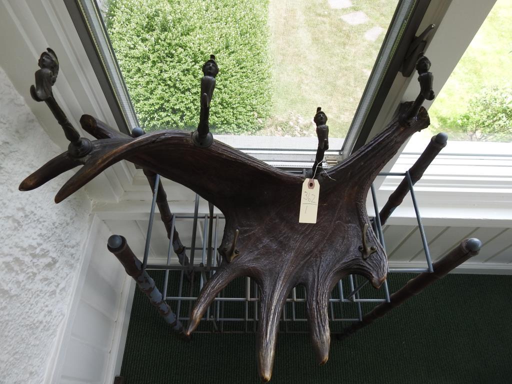 Antler Coat Rack (1 of 2)
