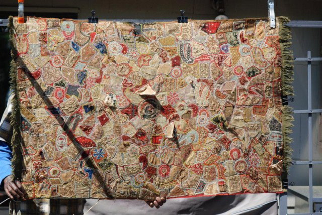 ANTIQUE AMISH QUILT: Antique Amish Quilt, small, fair condition with damages, 36" x 56".