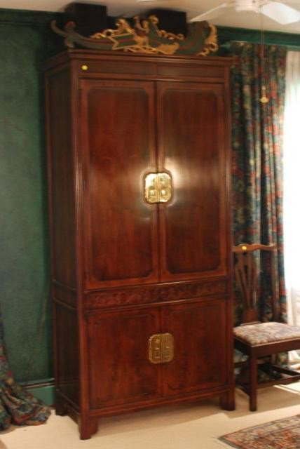 HENREDON FURNITURE CO. , MANDARIN STYLE TV CABINET: Henredon Furniture Co.,Mandarin Style Mahogany TV Cabinet, 2 doors with cabinet space over 2 doors that conceal 3 drawers, in good condition, 82" high x 38" wide x 20" deep.