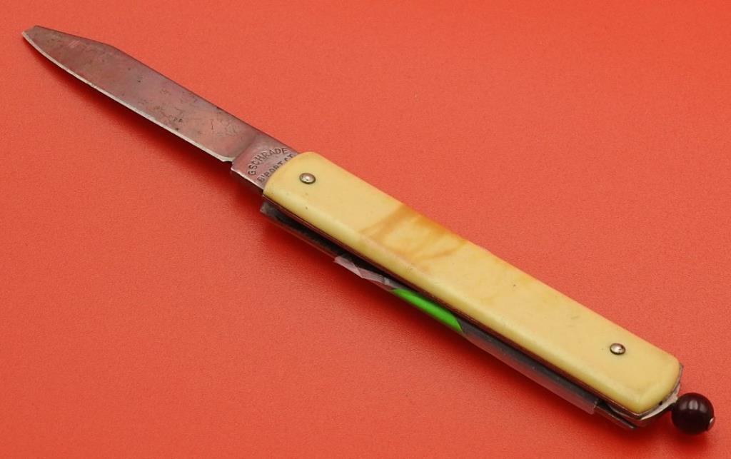 Bschrade Switchblade Knife (1 of 3)