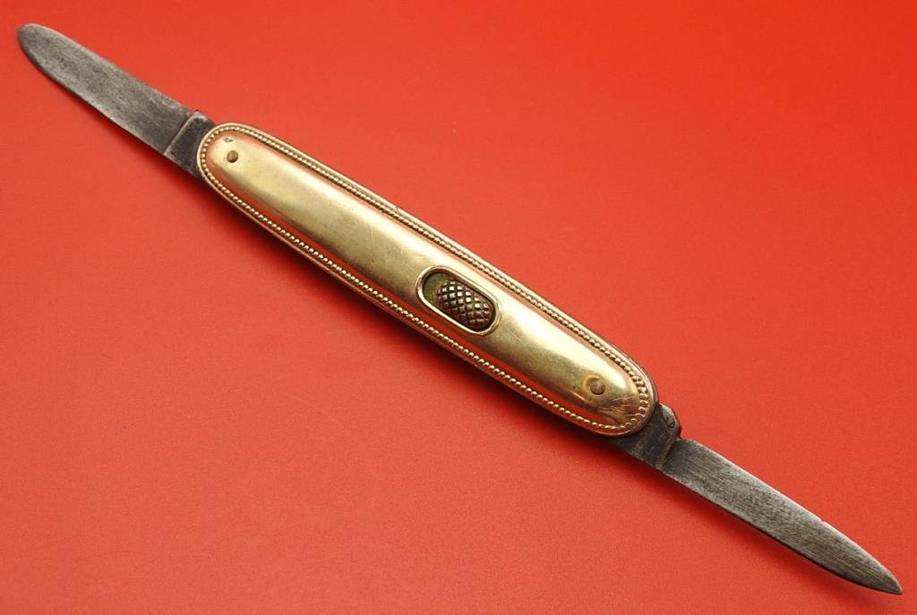 Flylock Knife Co. (1 of 2)