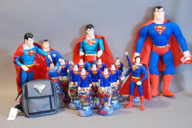 17 SUPERMAN ITEMS: 10-Belly Washer bottles (out of date), 3-Vinyl statues, 2-Soft material statues (seams are open on back), 1-Bubble bath bottle, 1-Carry case. All in good condition.