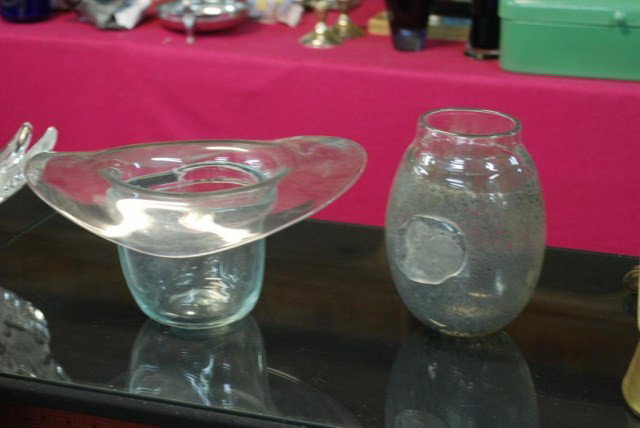 2 PC. ORREFORS LOT: One hat-form bowl and a vase. In good condition.