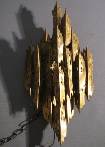 TWO PIECES WELDED METAL: LAMP & BUTTERFLIES: Brutalist piece of pierced brass, brazed, assembled & electrified for a wall-hung light fixture. Lot also includes a Jere inspired sculpture of butterflies: as shown. From the same 1955 'time capsule'