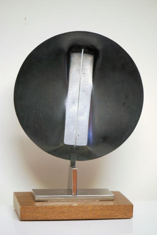 James Wines Bronze Sculpture: James Wines Bronze Sculpture James Wines (Illinois/New York 1932 - present, known for sculpture, mod structure & drawing) signed bronze & steel sculpture "Untitled", limited edition #18/100. 12" x 9 �