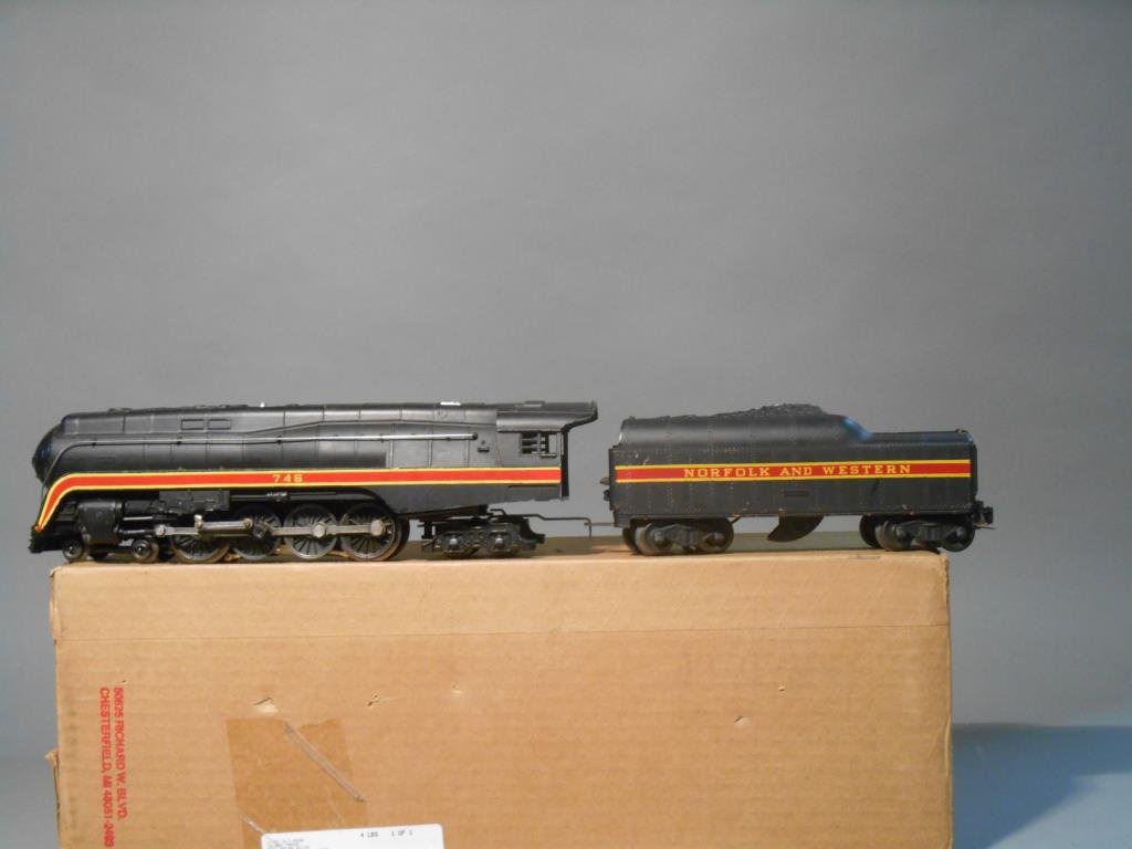 Lionel Locomotive & Tender: Lionel postwar O gauge #746 Norfolk & Western J class 4-8-4 steam locomotive & tender.