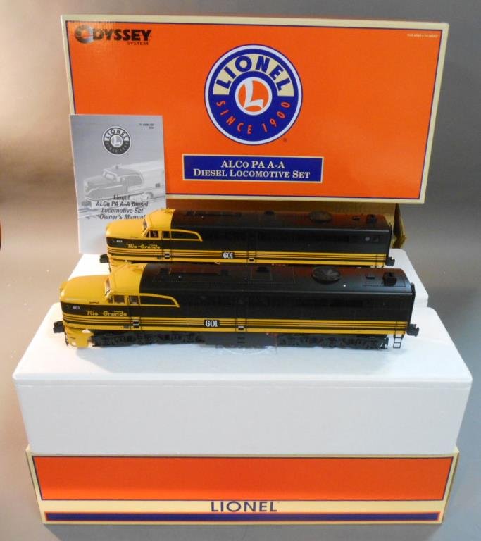 Lionel Rio Grande Units: Lionel modern era O gauge #24500 Rio Grande Alco PA AA diesel locomotive set includes: #24501 powered unit & #24502 non-powered unit. Comes with its original boxes.