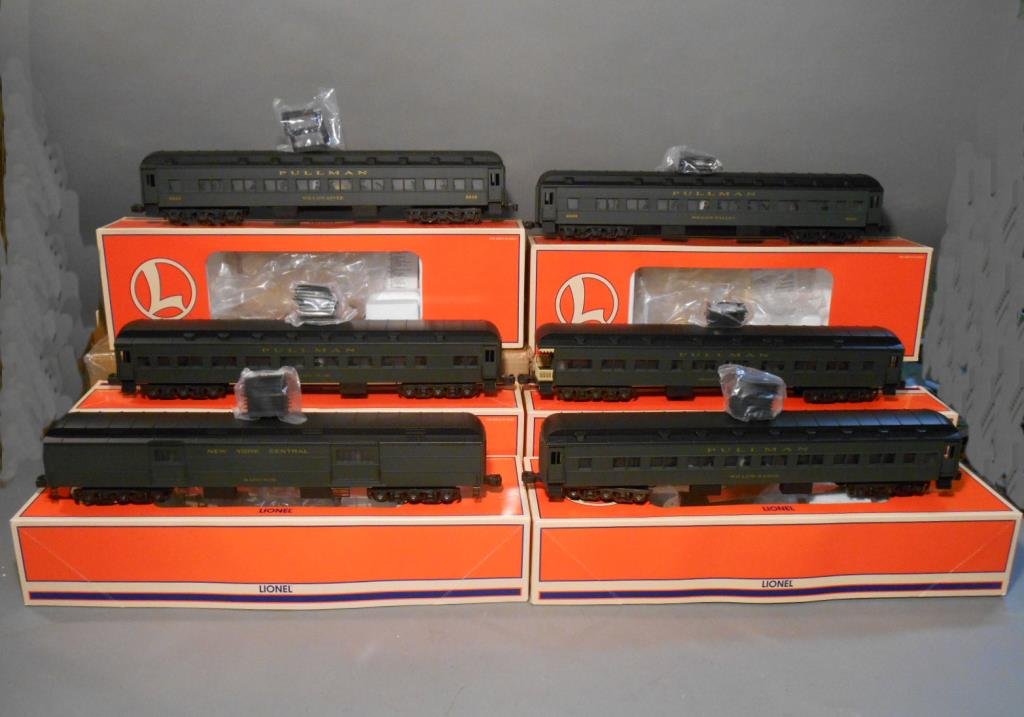 Lionel Passenger Cars: Lot of six Lionel modern era O gauge Pullman heavyweight passenger cars includes: #19056 N.Y.C. baggage car, #19057 Willow Range passenger car, #19058 Willow Trail passenger car, #19059 Seneca Valley 
