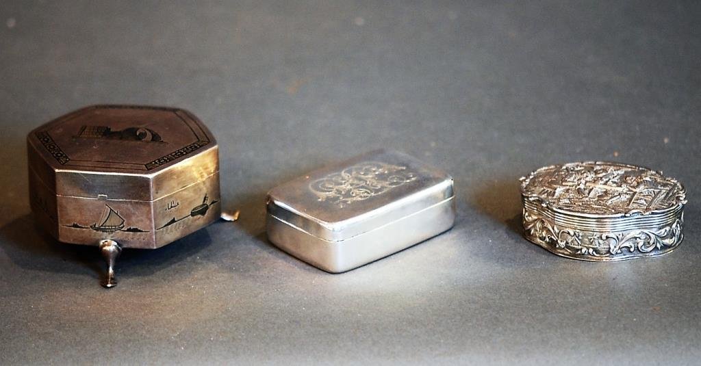 Lot of 3 Asst Continental Silver Trinket Boxes (1 of 2)