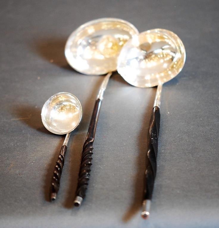 Lot of 3 Cont Silver Bowl & Horn Handle Ladles (1 of 2)