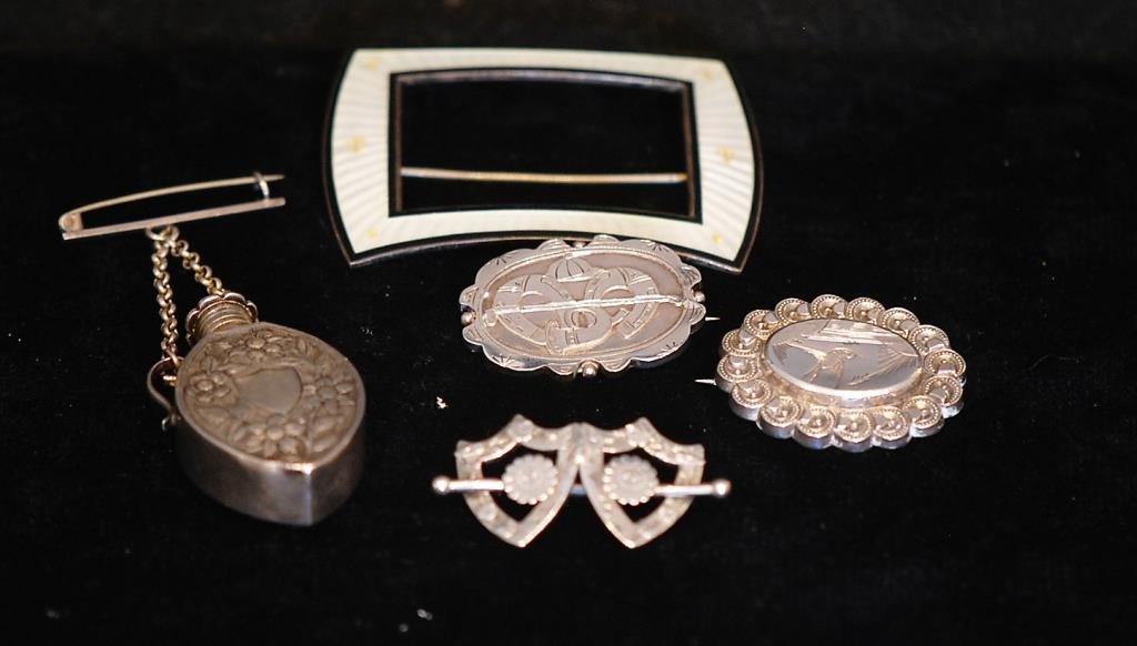 Lot of 5 English S.S. Hallmarked Pins: Lot of 5 English S.S. Hallmarked Pins Lot of 5 antique English sterling silver hallmarked pins including an enamel buckle form, and an English sterling silver hallmarked Chattelaine perfume bottle pin