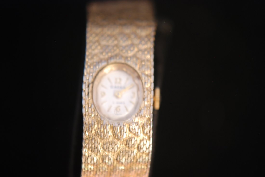 Vintage Omega 18k Yellow Gold Ladies Watch (1 of 10)