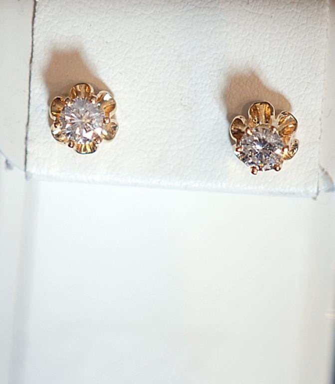 Pr. Modern Era 14K Diamond Stud Pierced Earrings (1 of 3)