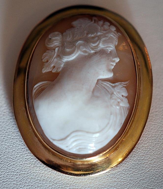 Antique 14K Ladies' Pin (1 of 3)