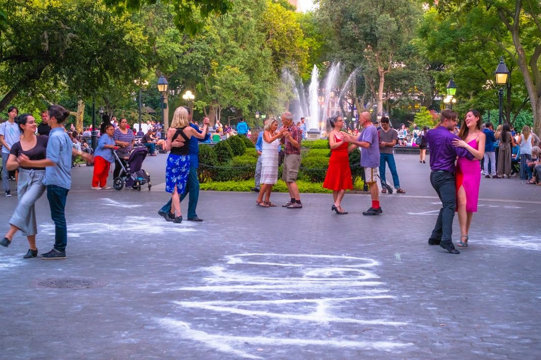 Salmagundi: Neil Allen: This Salmagundi work of art is titled, "TANGO in Washington Square Park". Photograph of five couples, dancing in Washington Square Park. Photography. Image Size: 14" x 21" Framed Size: 22" x 29" Neil 