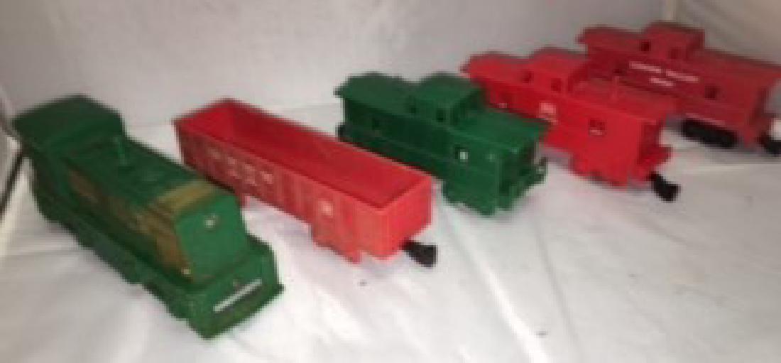 Marx Postwar WP O Gauge Diesel Engine Freight Train (1 of 3)