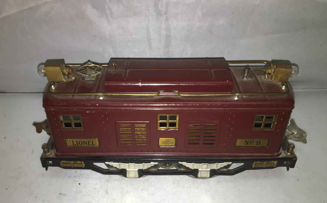 Lionel Prewar 8 Standard Gauge Electric Locomotive (1 of 5)