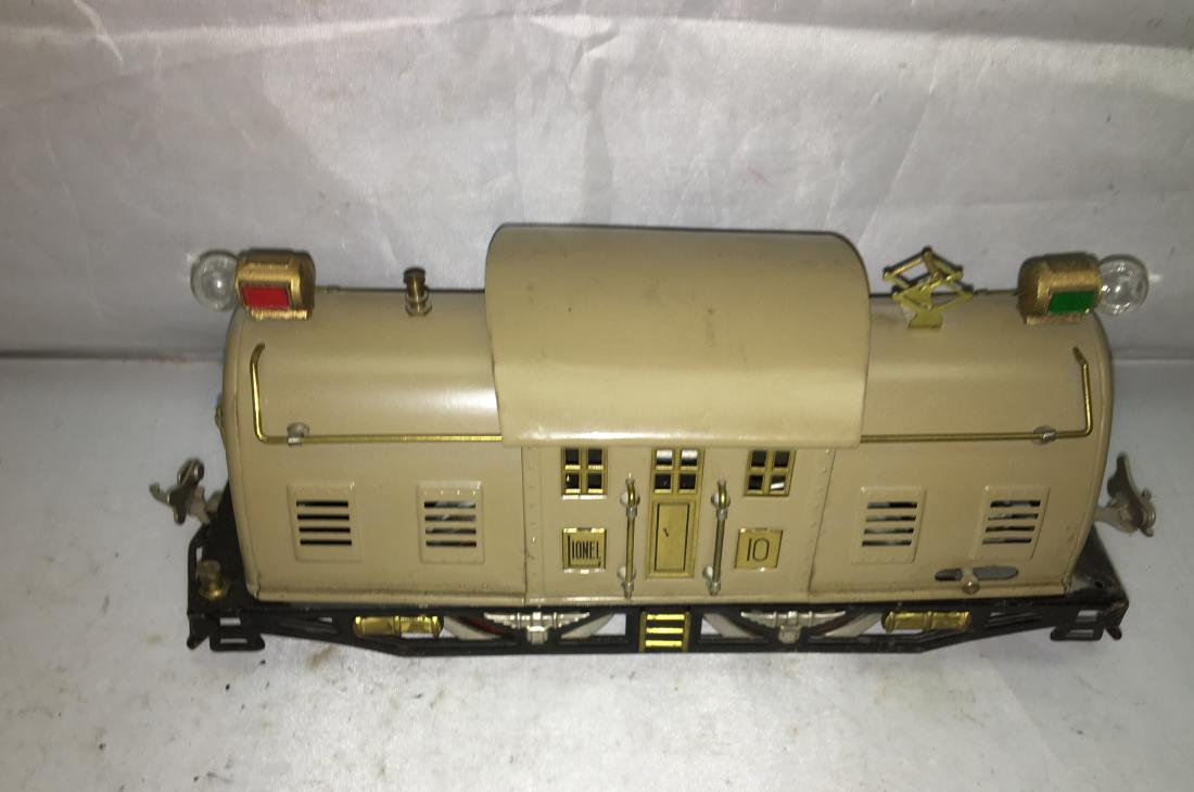 Lionel Prewar 10 Standard Gauge Electric Locomotive (1 of 7)