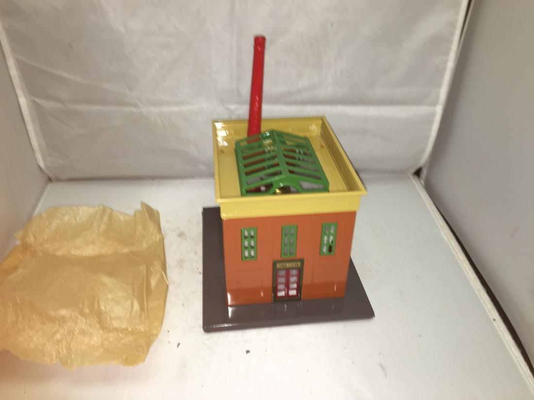 MTH Lionel 436 O Gauge Power Station (1 of 3)