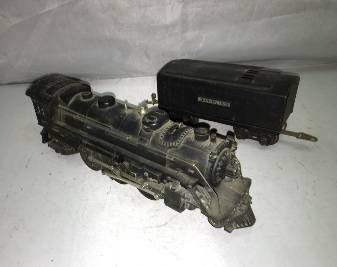 Lionel Prewar 224E O Gauge Steam Engine and 1689T (1 of 4)