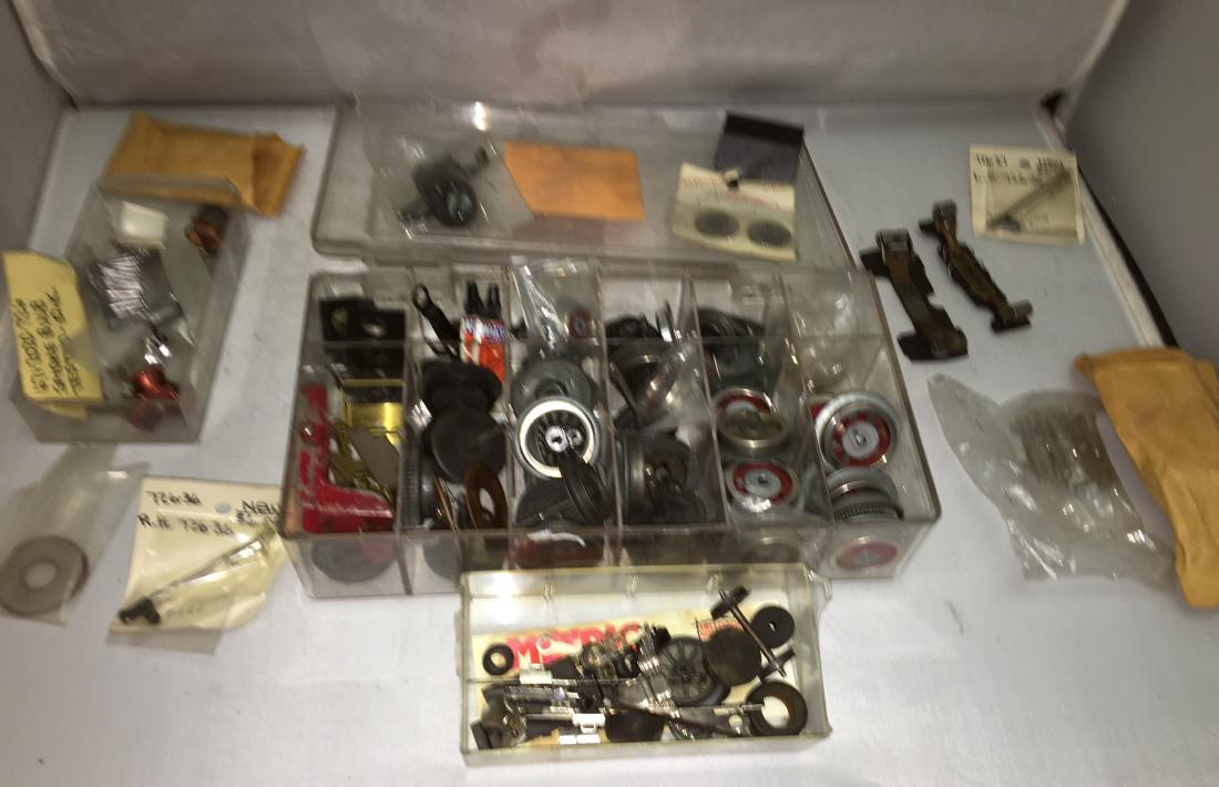 Lionel Prewar Parts Assortment (1 of 3)