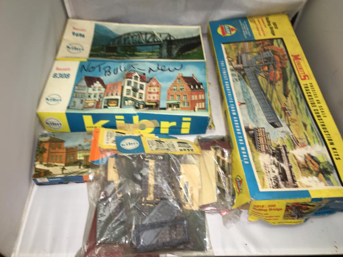 Kibri Ho Scale Building Kits Plus (1 of 4)