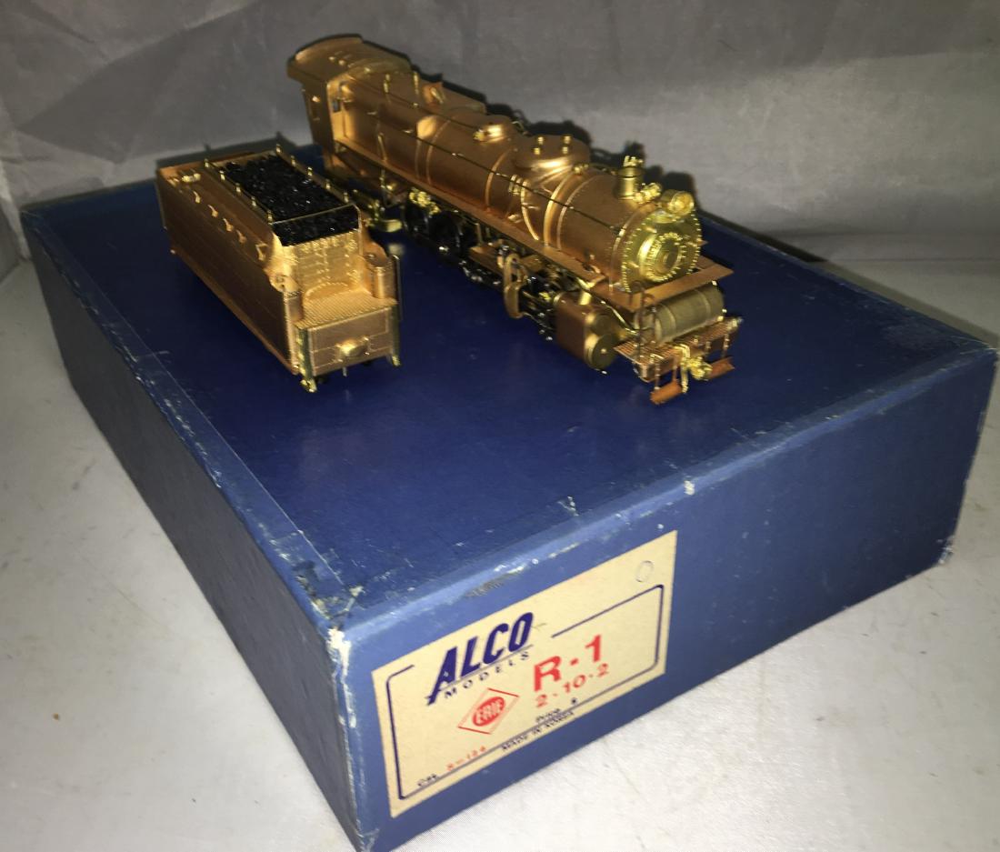 Alco Brass Erie HO Scale R-1 Steam Engine and Tender (1 of 4)