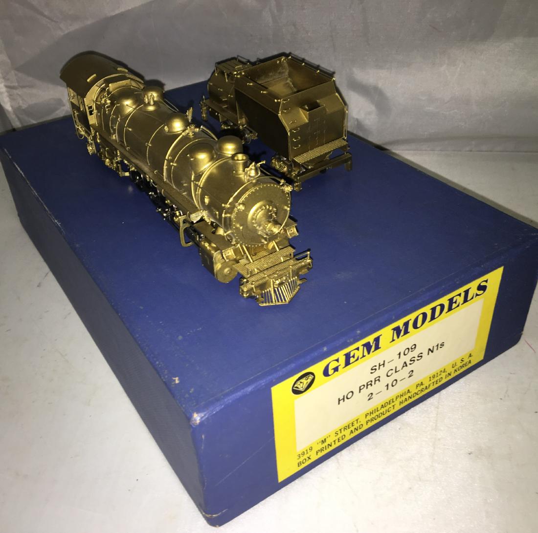 Gem Brass PRR HO Scale N1s Steam Engine and Tender (1 of 4)