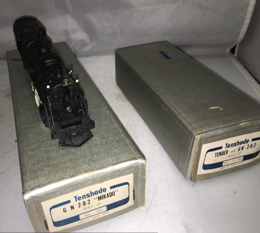 Tenshodo Brass GN HO Scale 2-8-2 Steam Engine (1 of 4)