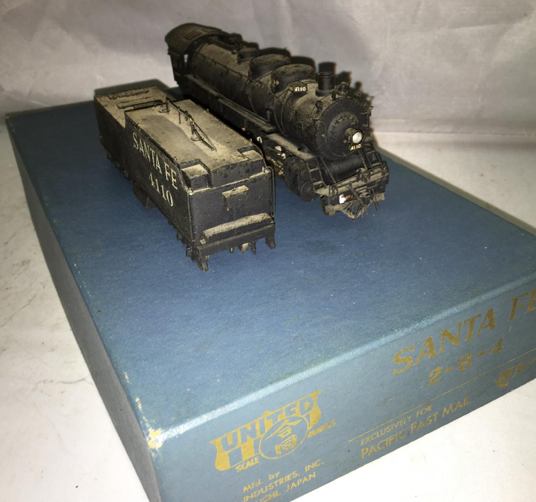 PFM Brass Santa Fe 4110 HO Scale Berkshire Steam Engine (1 of 4)