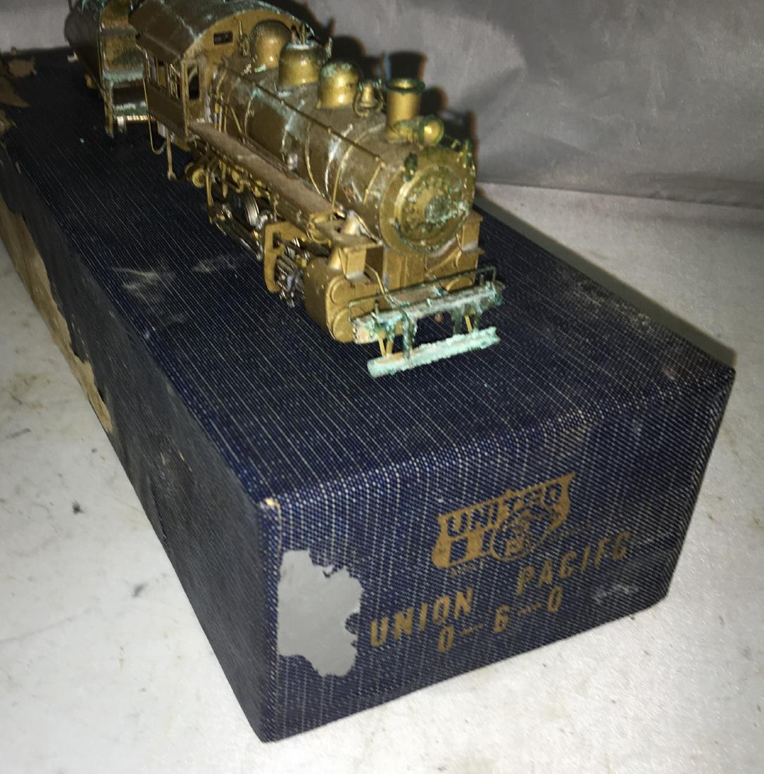 PFM Brass UP HO Scale 0-6-0 Steam Engine and Tender (1 of 4)