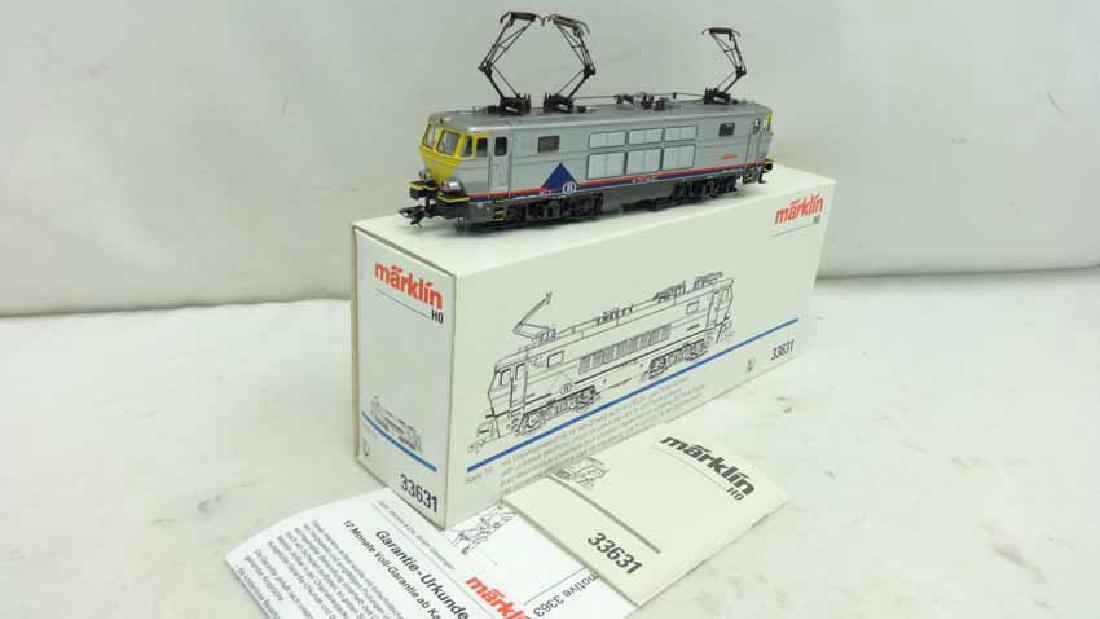 Marklin 33631 Serie 16 HO Scale Electric Locomotive (1 of 8)