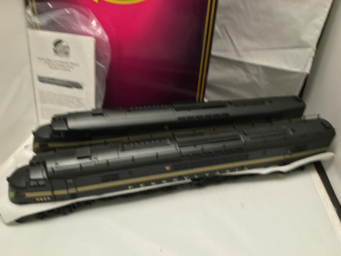 MTH Premier PRR O Gauge Centepede Diesel Engine Set (1 of 10)