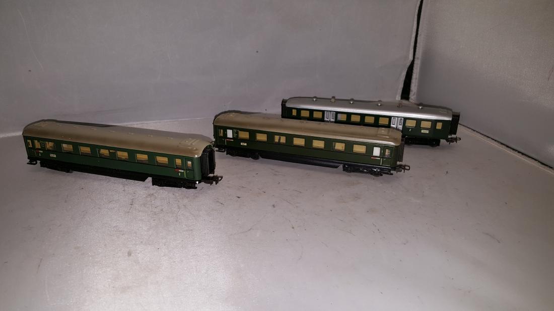 Three (3) Vintage Marklin HO Scale Passenger Cars (1 of 3)