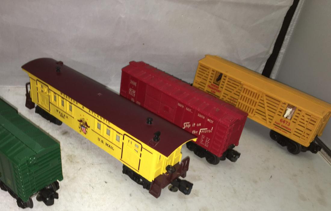 Lionel Mixed Era O Gauge Rolling Stock Plus (1 of 4)