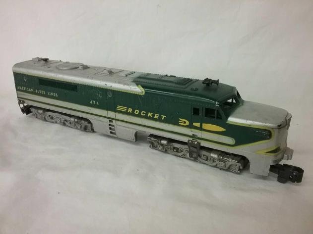 American Flyer Rocket S Gauge Diesel Passenger Train (1 of 10)