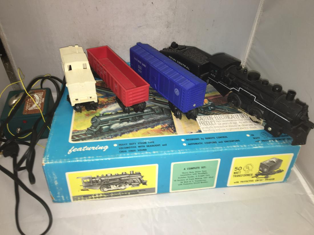 Marx Postwar 25370 O Gauge Steam Freight Train Set (1 of 4)