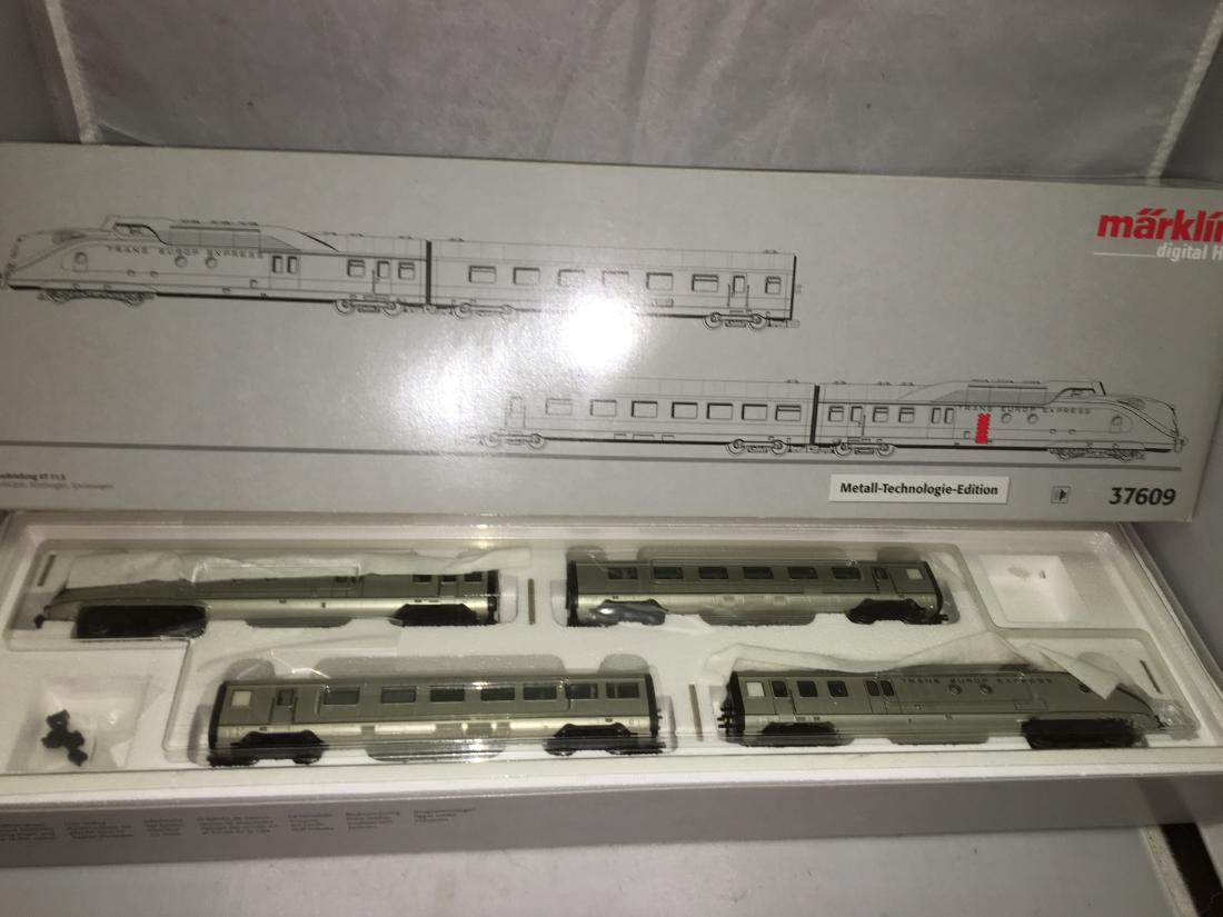 Marklin 37609 Trans Europ Express HO Scale Rail Car (1 of 13)