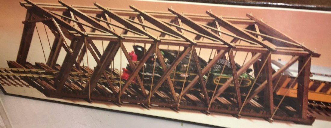 Aristocraft 7102 G scale Wood Truss Bridge (1 of 3)