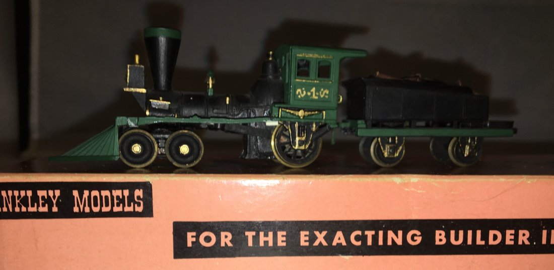 Brass HO Scale 4-2-0 Steam Engine and Tender (1 of 5)