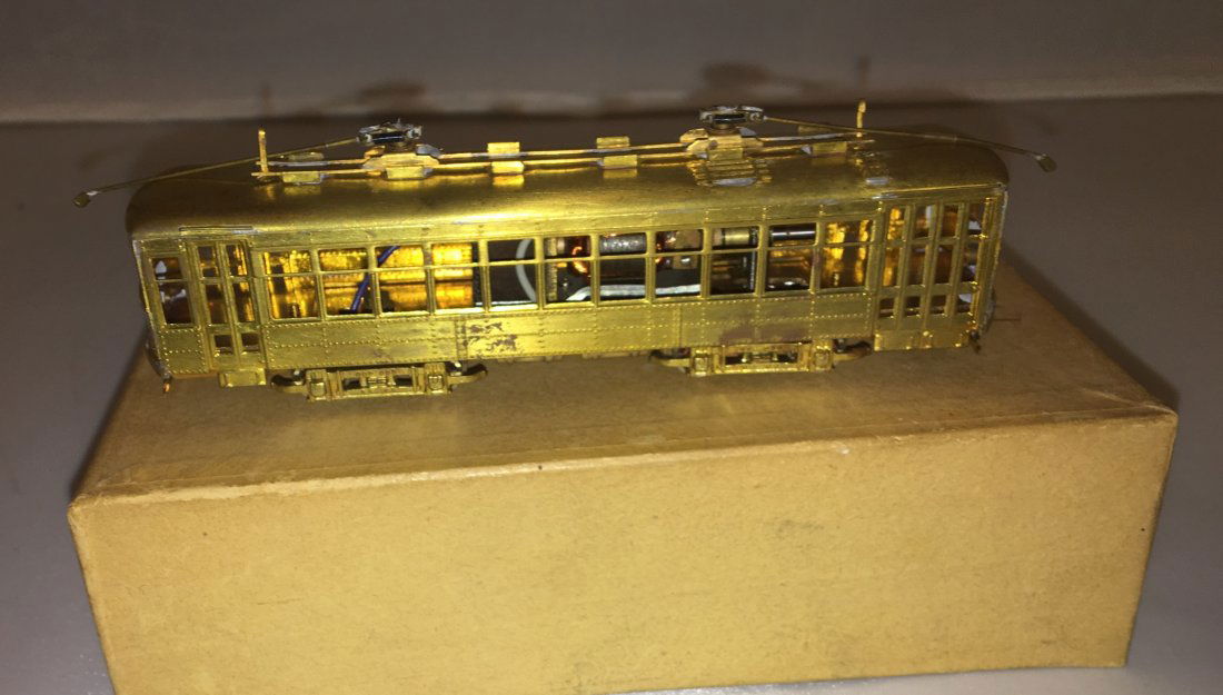 Suydam Brass HO Scale Trolley (1 of 5)