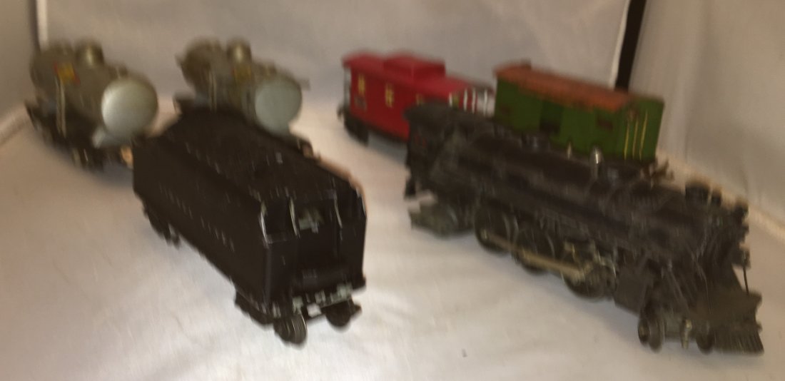 Lionel Pre and Postwar 229 O Gauge Steam Freight Set (1 of 4)